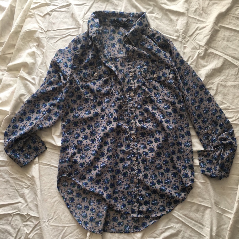 Vintage style floral blouse